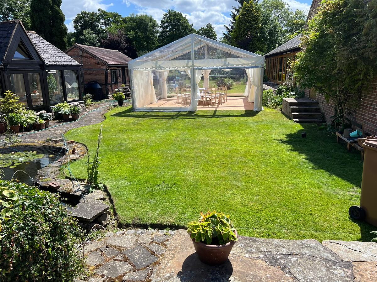 6m x 6m Clearspan Marquee- 40 Guests - Image 3