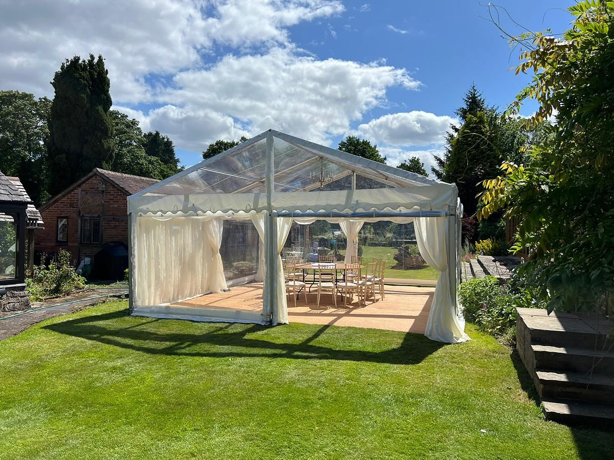 6m x 6m Clearspan Marquee- 40 Guests