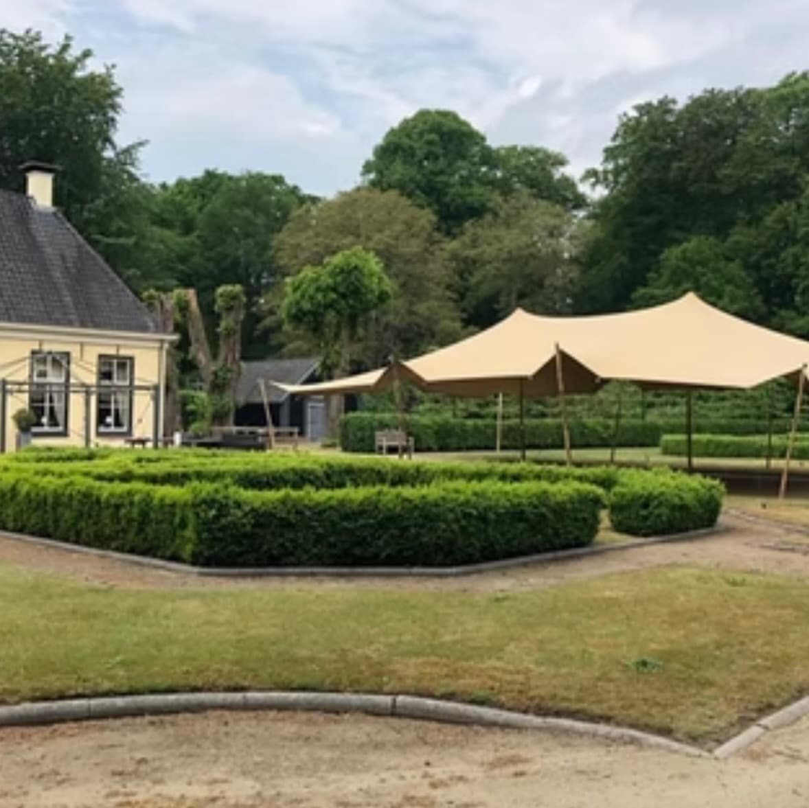 Stretch Tent - Suitable for 70 Guests - Image 5